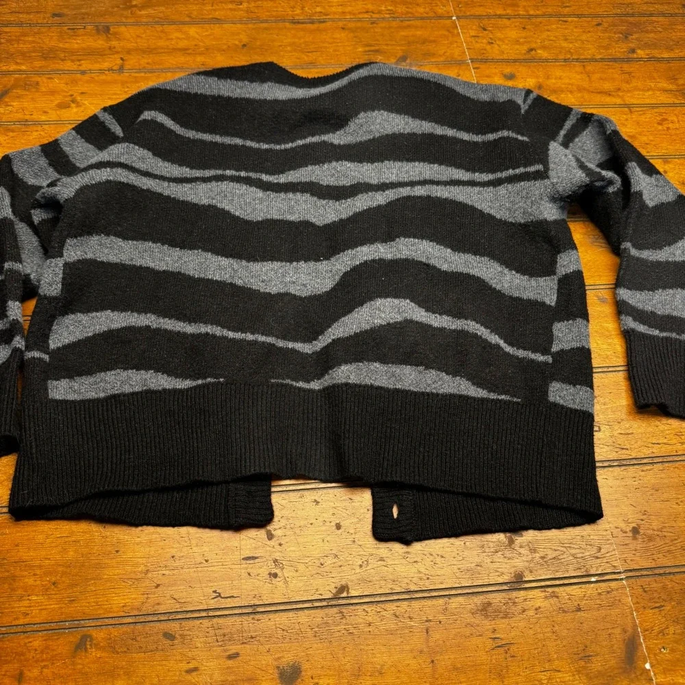 Wicked Paul Tazewell Collection Striped Cardigan‎ XL Black Grey Elphaba Glinda